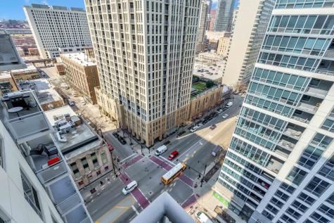 1305 South Michigan Avenue Chicago IL 60605