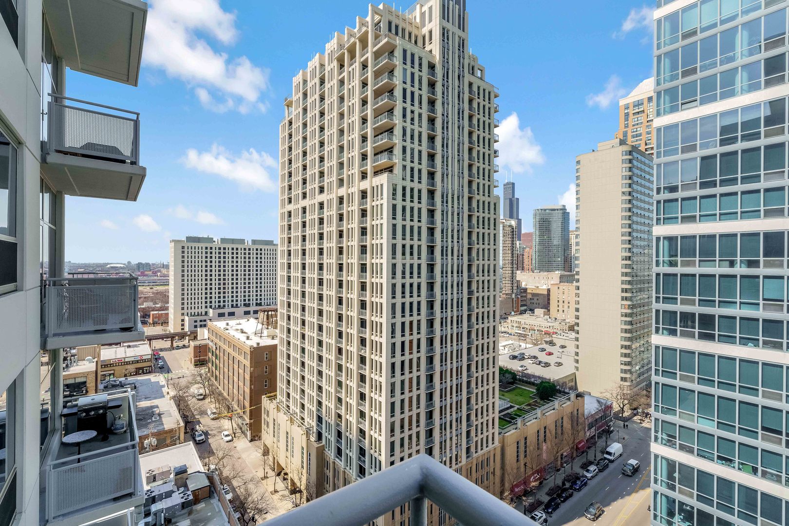 1305 South Michigan Avenue Chicago IL 60605