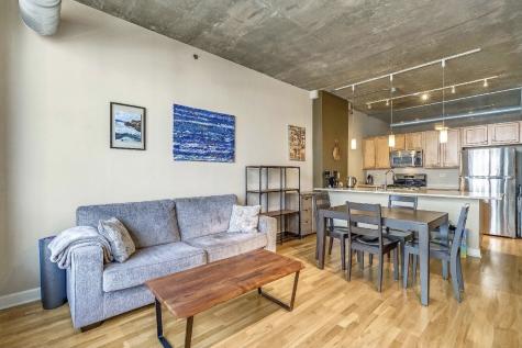 1305 South Michigan Avenue Chicago IL 60605