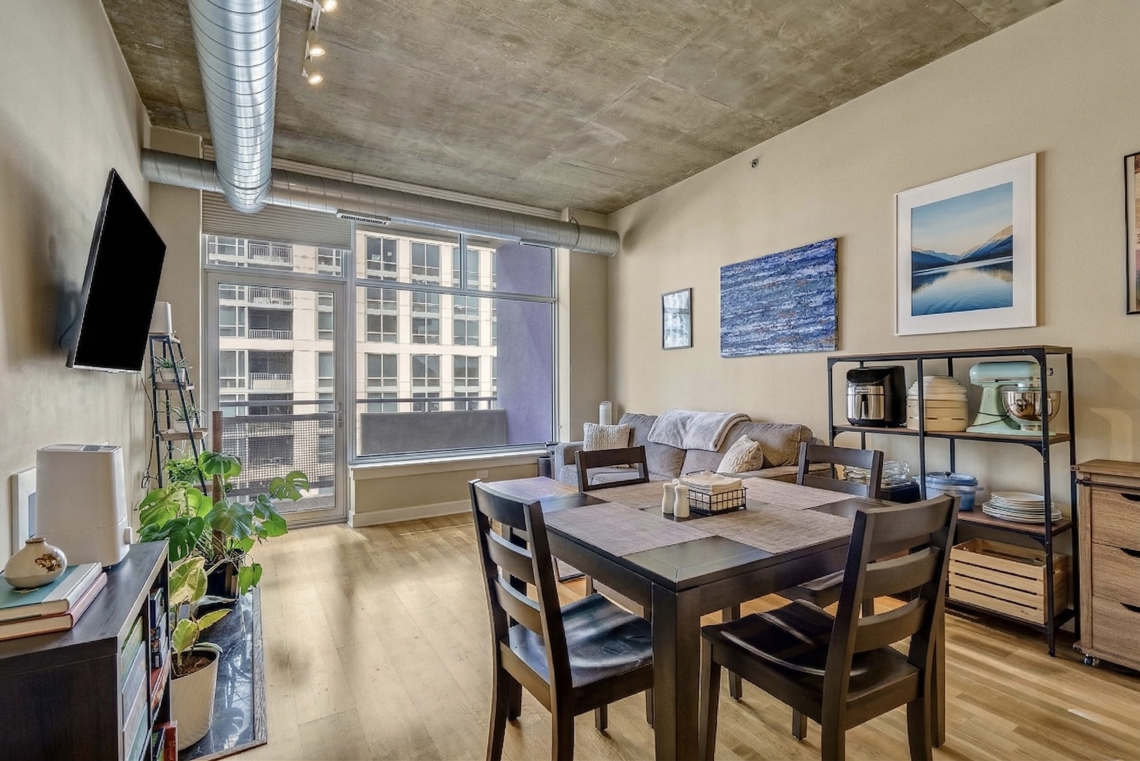 1305 South Michigan Avenue Chicago IL 60605