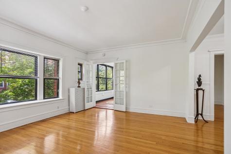 5133 South Greenwood Avenue Chicago IL 60615