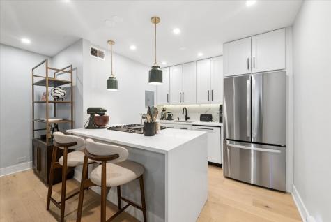 3440 North Lake Shore Drive Chicago IL 60657