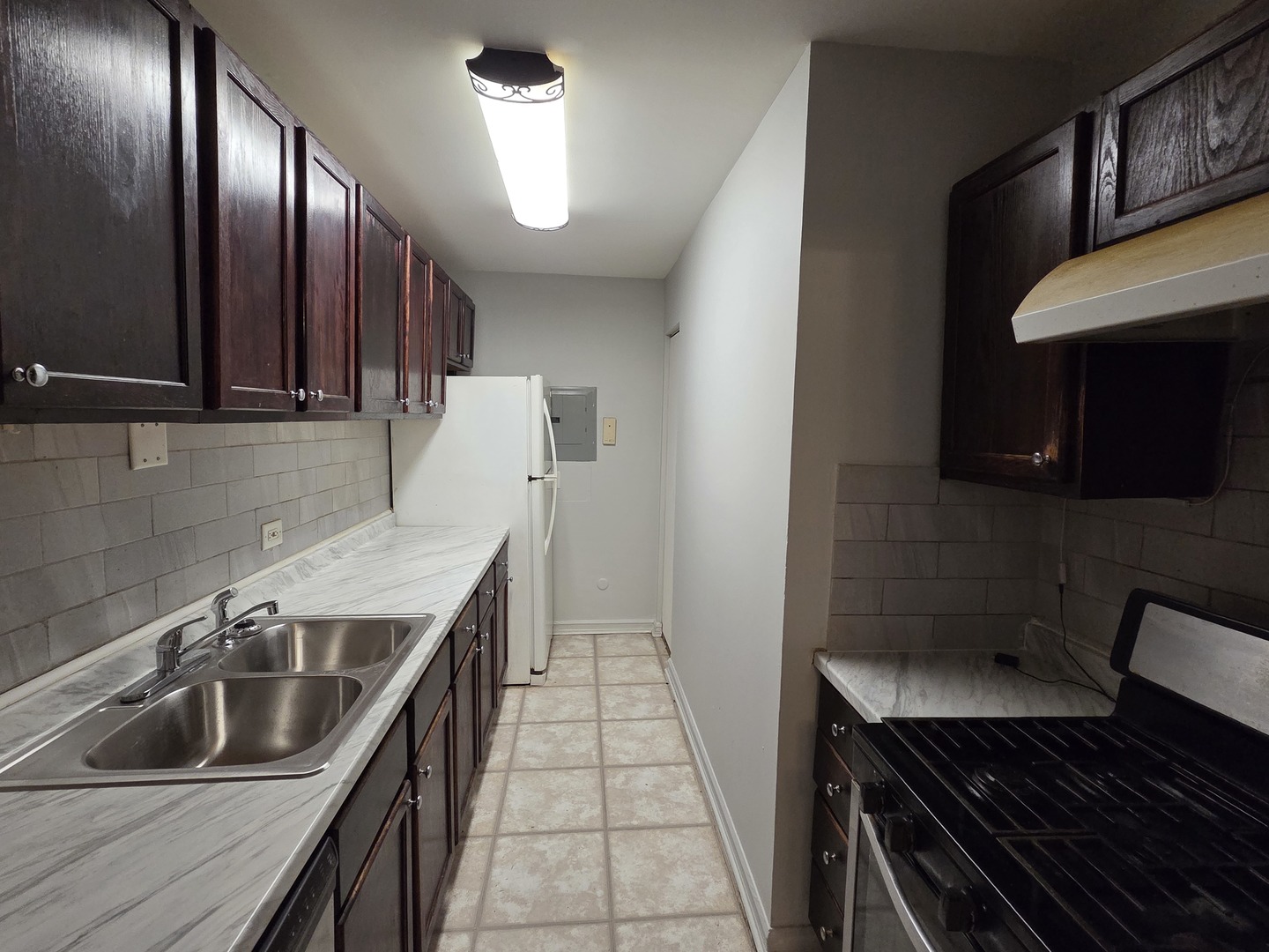 212 Shorewood Drive Glendale Heights IL 60139
