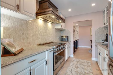 2200 Bouterse Street Park Ridge IL 60068
