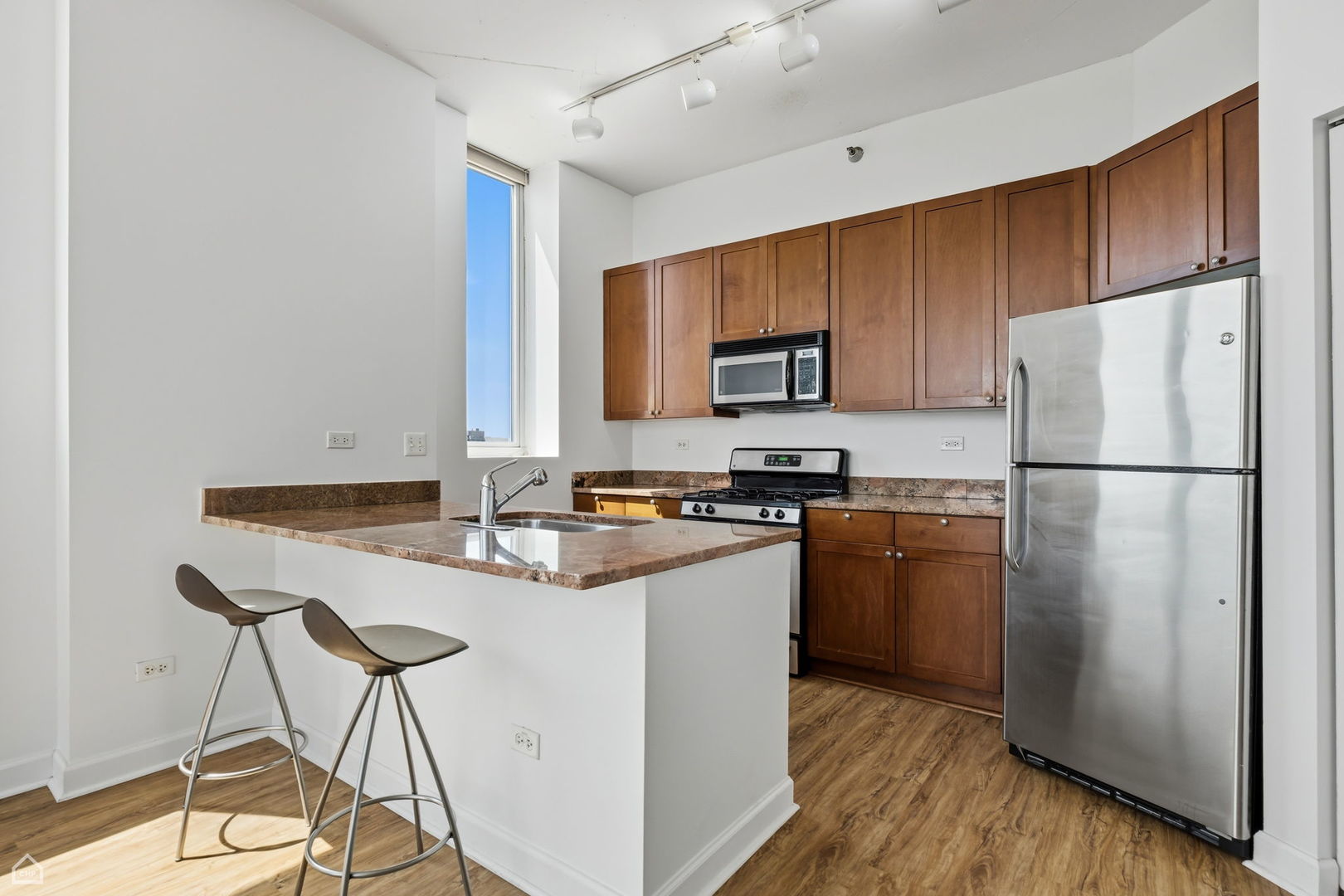 1600 South Indiana Avenue Chicago IL 60616