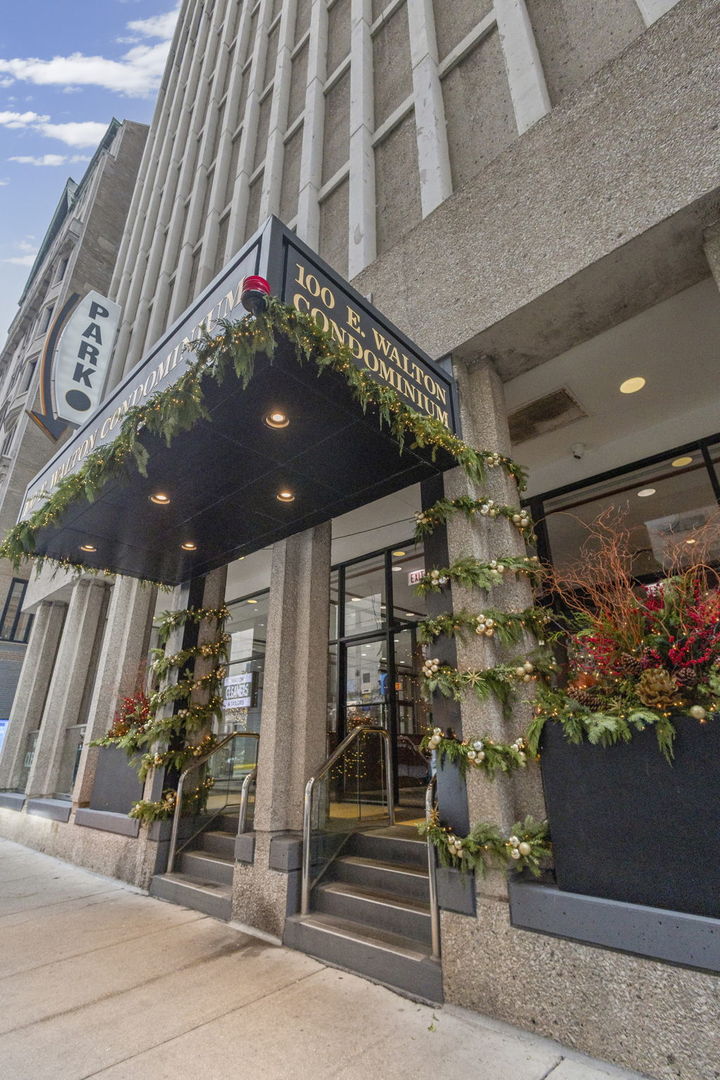 100 East Walton Street Chicago IL 60611