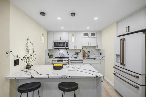 100 East Walton Street Chicago IL 60611