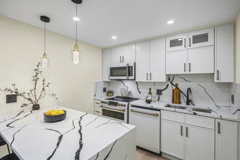 100 East Walton Street Chicago IL 60611