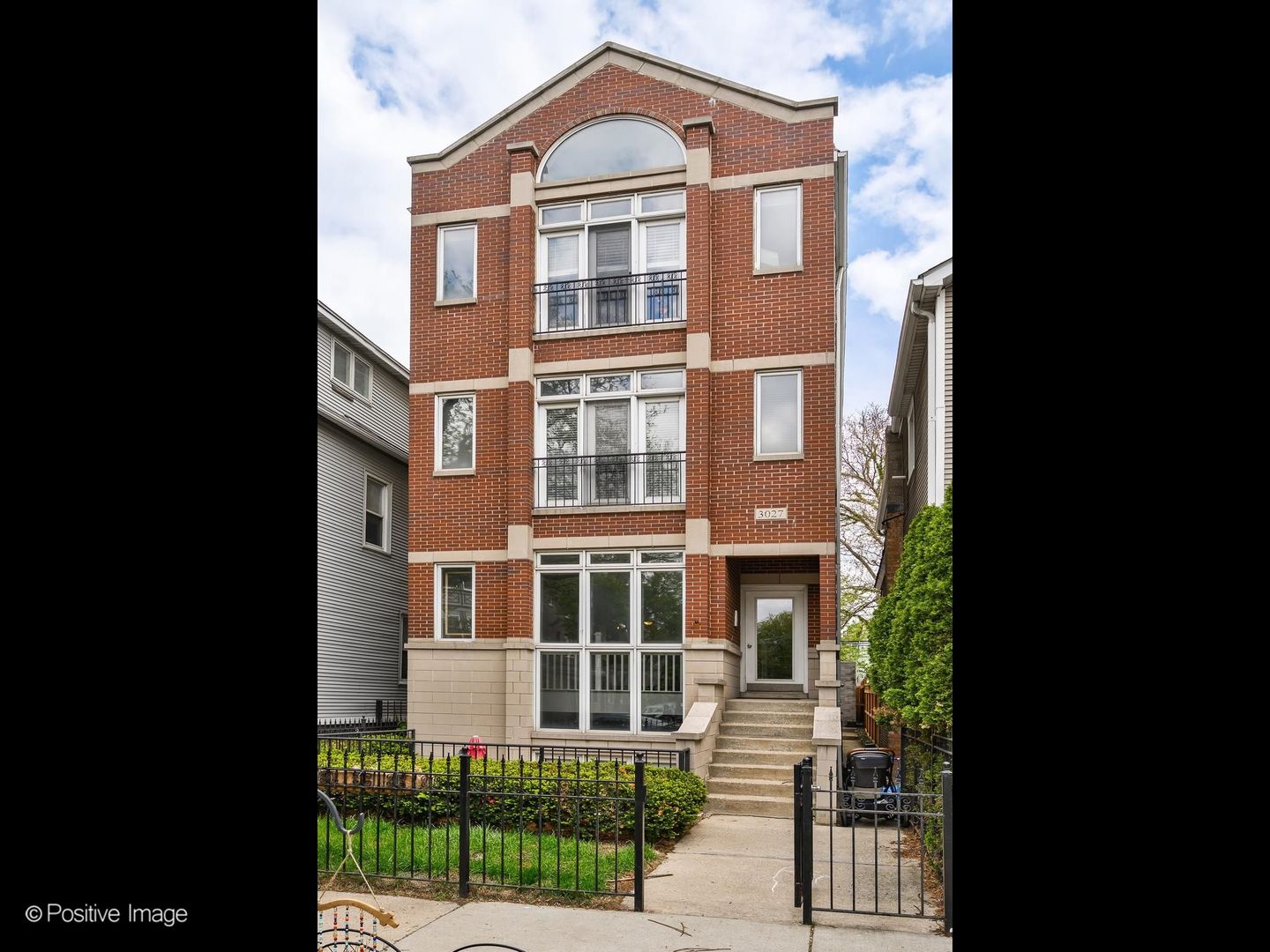 3027 North Racine Avenue Chicago IL 60657