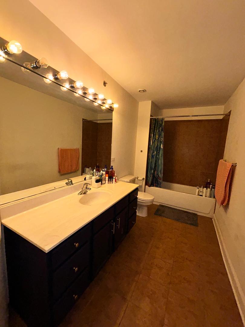 1224 West Van Buren Street Chicago IL 60607