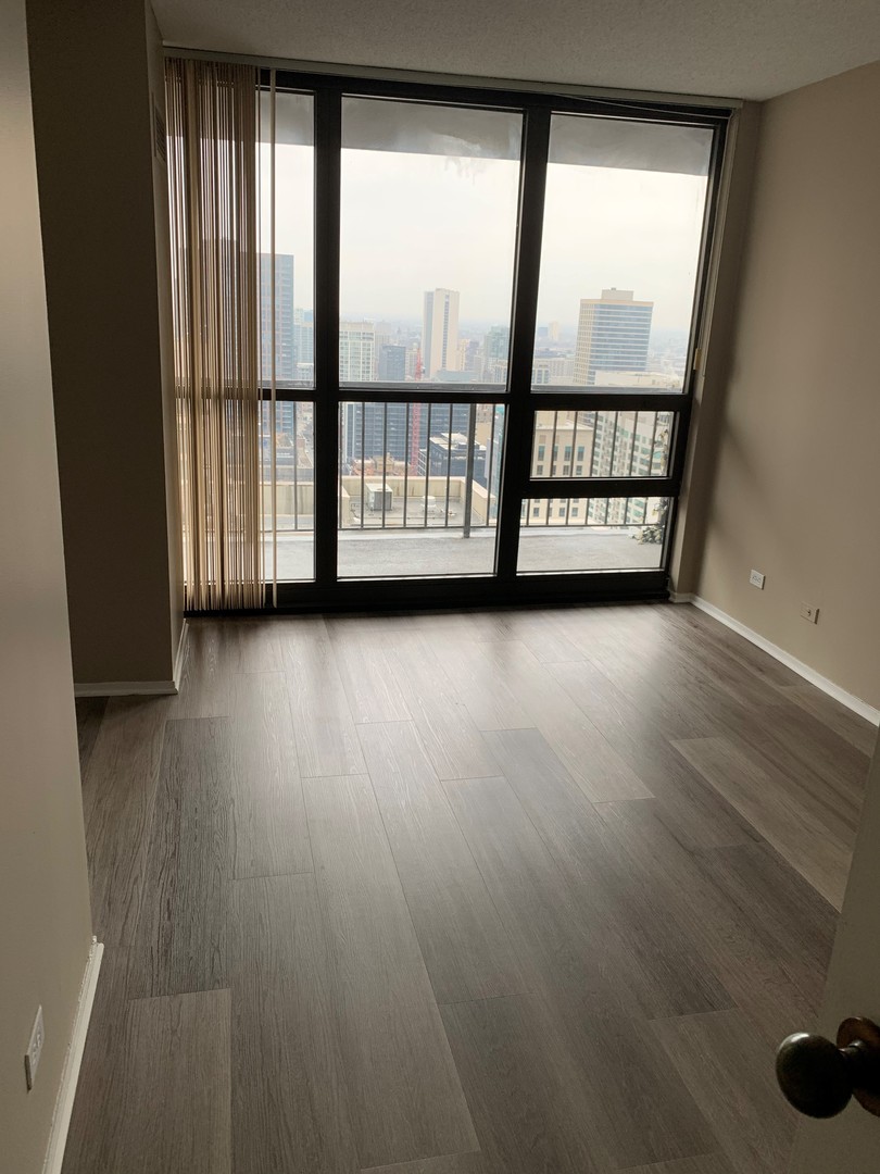 10 East Ontario Street Chicago IL 60611