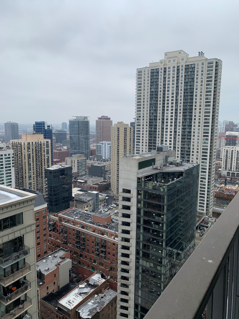 10 East Ontario Street Chicago IL 60611