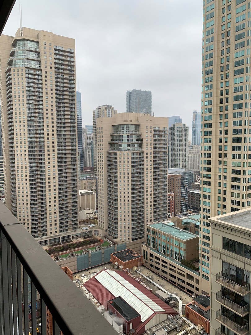 10 East Ontario Street Chicago IL 60611