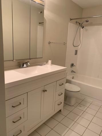 10 East Ontario Street Chicago IL 60611