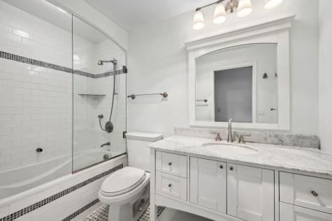 50 East Bellevue Place Chicago IL 60611