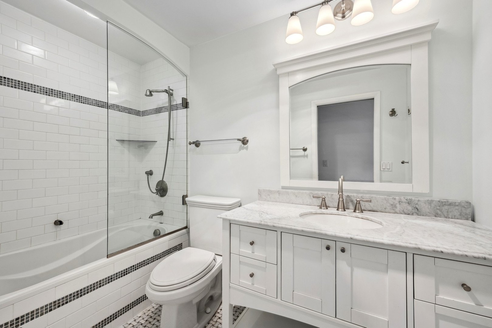 50 East Bellevue Place Chicago IL 60611