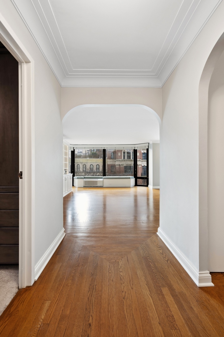 50 East Bellevue Place Chicago IL 60611