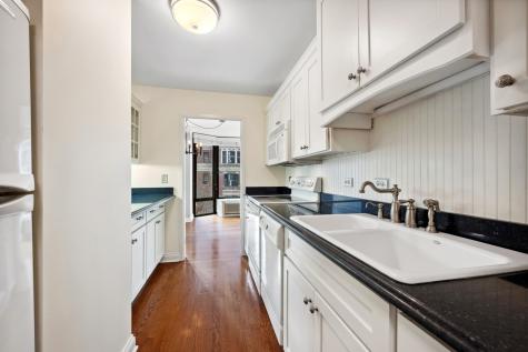 50 East Bellevue Place Chicago IL 60611