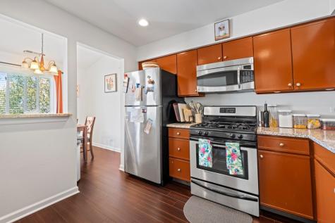 306 Sandpebble Lane Aurora IL 60504