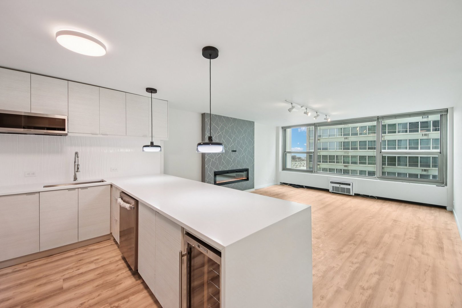 3600 North Lake Shore Drive Chicago IL 60613