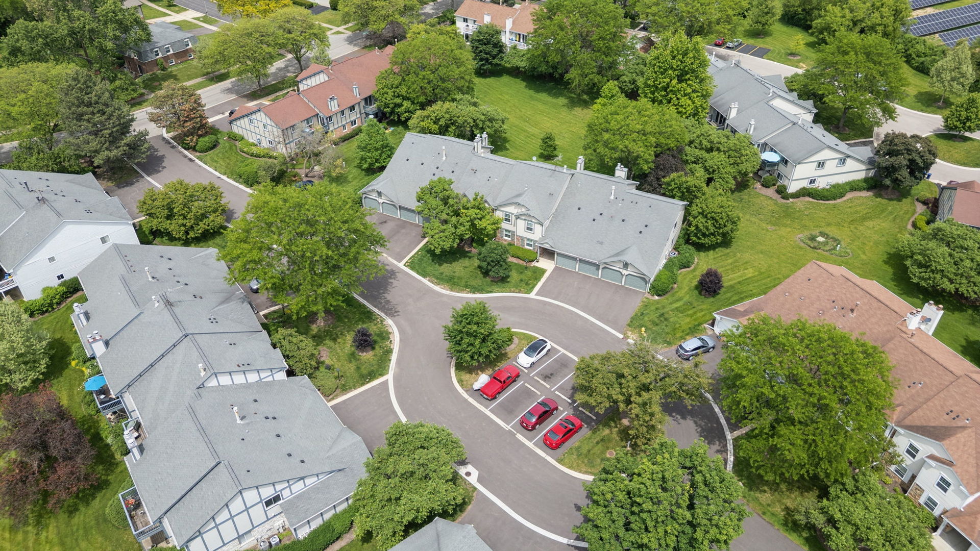 1575 Stonehill Court Wheaton IL 60189
