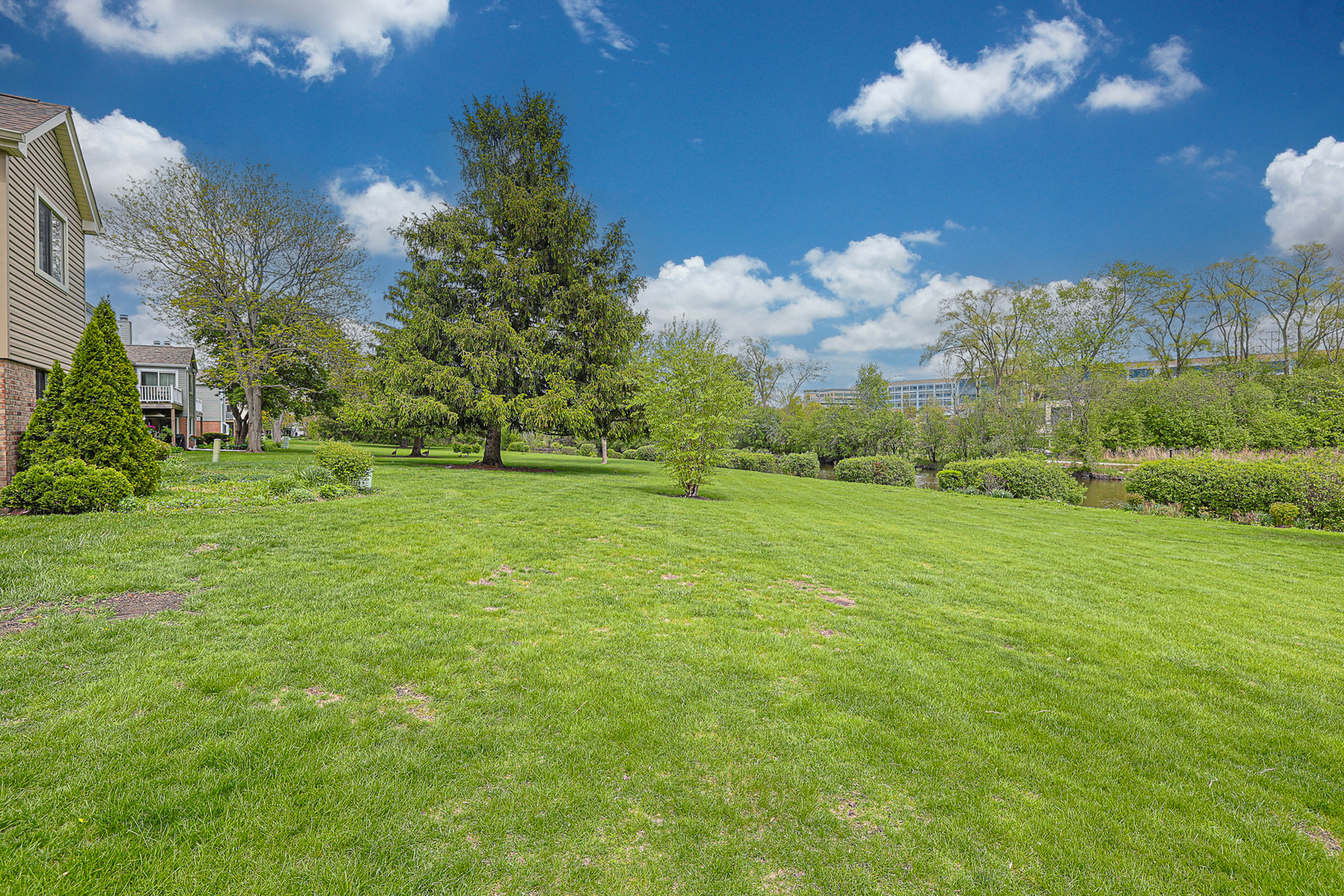 0N061 Coniston Court Winfield IL 60190