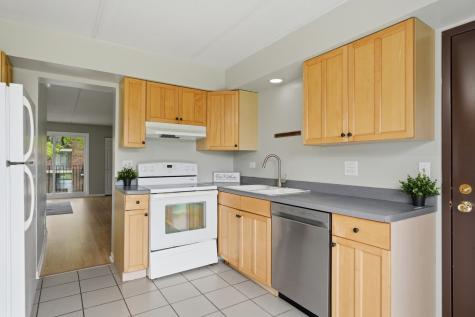 5513 Chateau Drive Rolling Meadows IL 60008