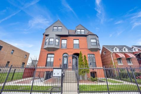 3330 South Indiana Avenue Chicago IL 60616