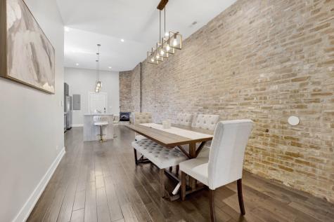 3330 South Indiana Avenue Chicago IL 60616