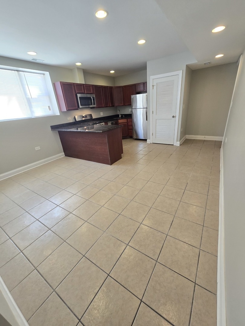 1937 West Granville Avenue Chicago IL 60660