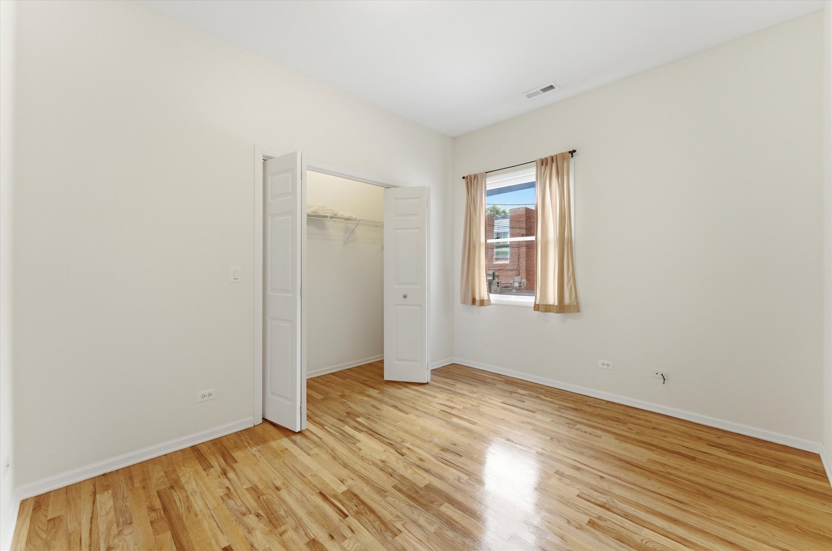 7018 North Ashland Boulevard Chicago IL 60626