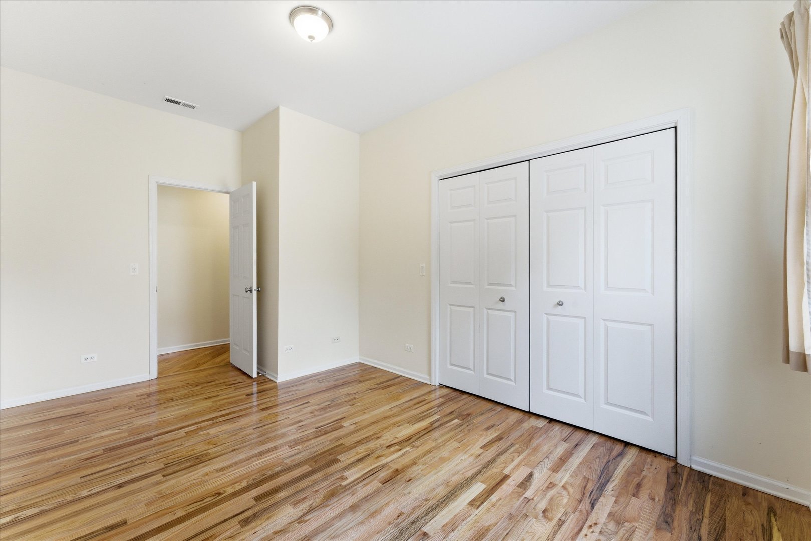 7018 North Ashland Boulevard Chicago IL 60626