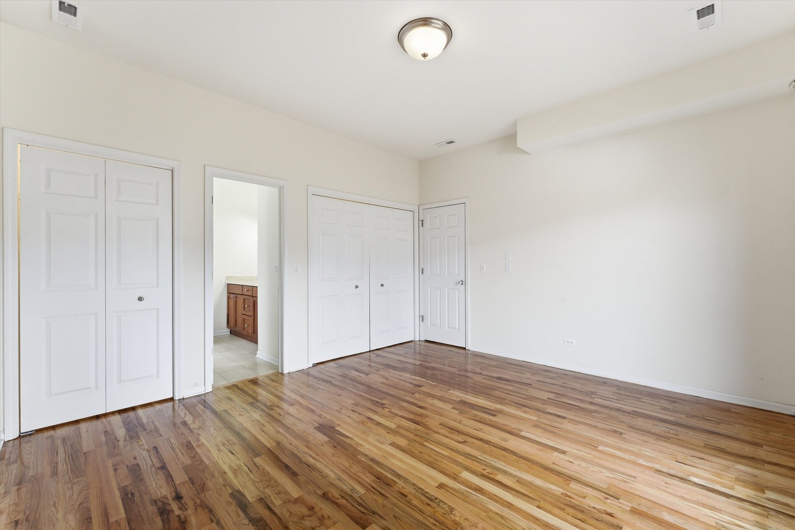 7018 North Ashland Boulevard Chicago IL 60626