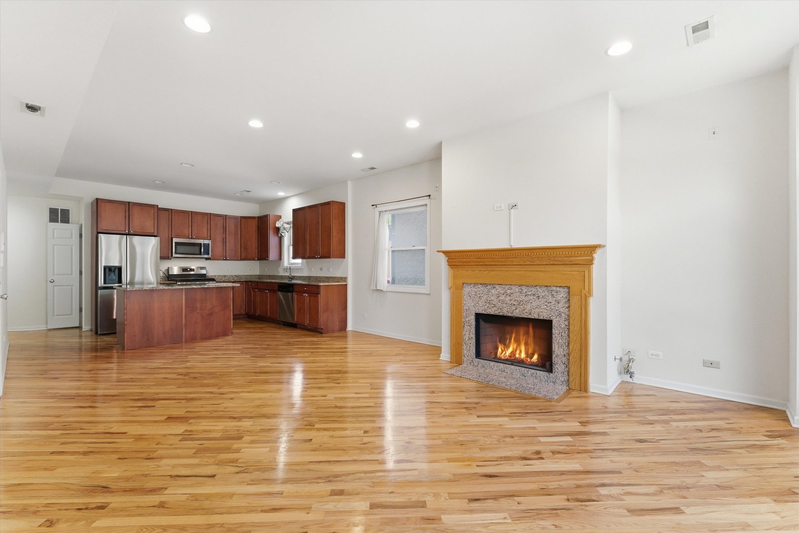 7018 North Ashland Boulevard Chicago IL 60626