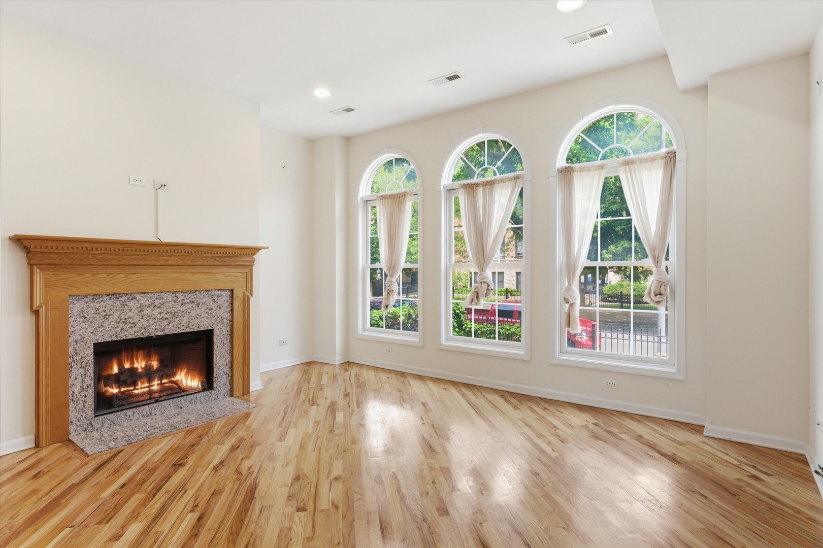 7018 North Ashland Boulevard Chicago IL 60626