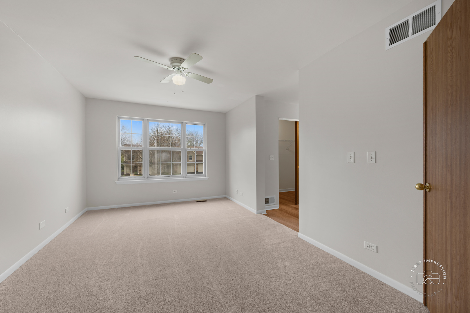 2882 Ashling Court Schaumburg IL 60193