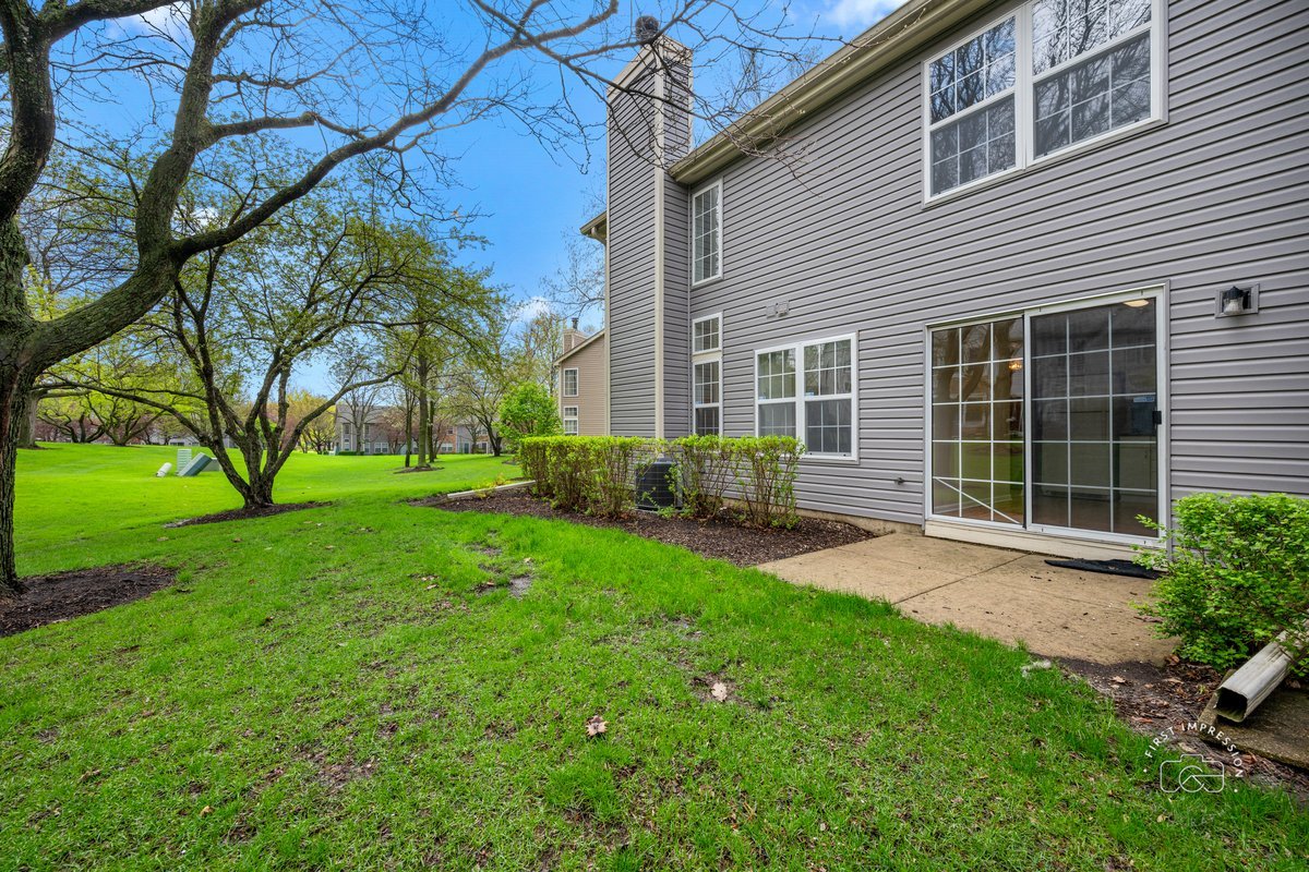 2882 Ashling Court Schaumburg IL 60193