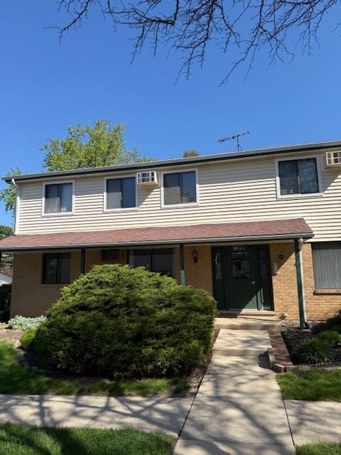 8328 Oak Leaf Drive Woodridge IL 60517