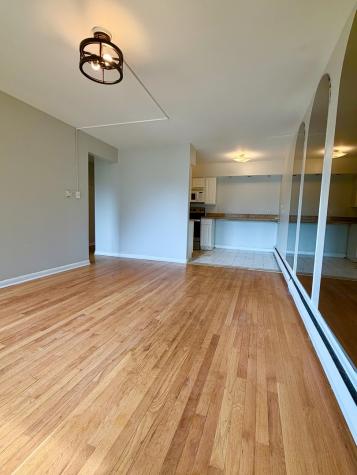 605 North Wolf Road Hillside IL 60162