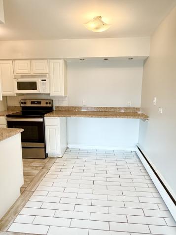 605 North Wolf Road Hillside IL 60162