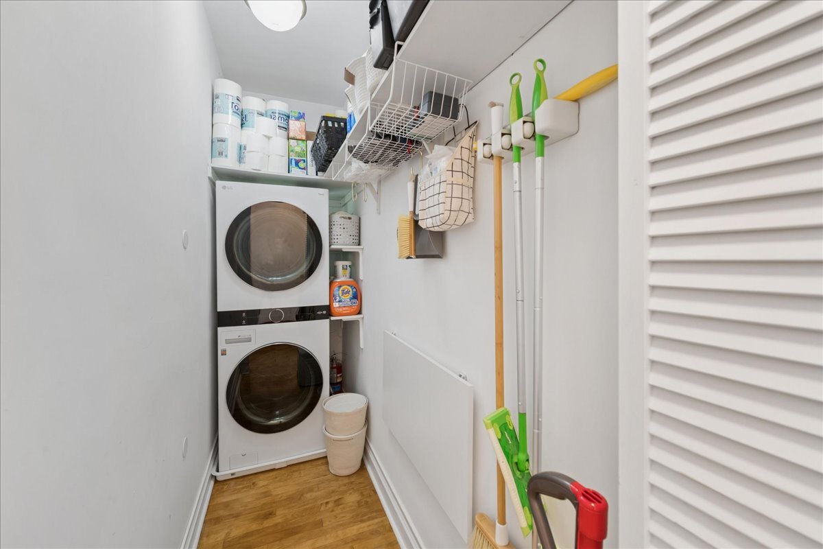 4258 North Winchester Avenue Chicago IL 60613