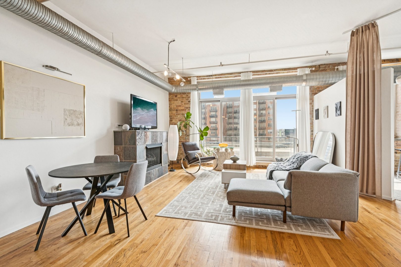 417 South Jefferson Street Chicago IL 60607