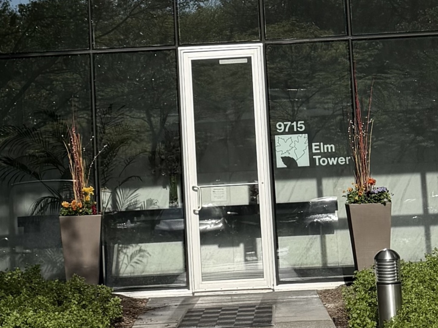 9715 Woods Drive Skokie IL 60077