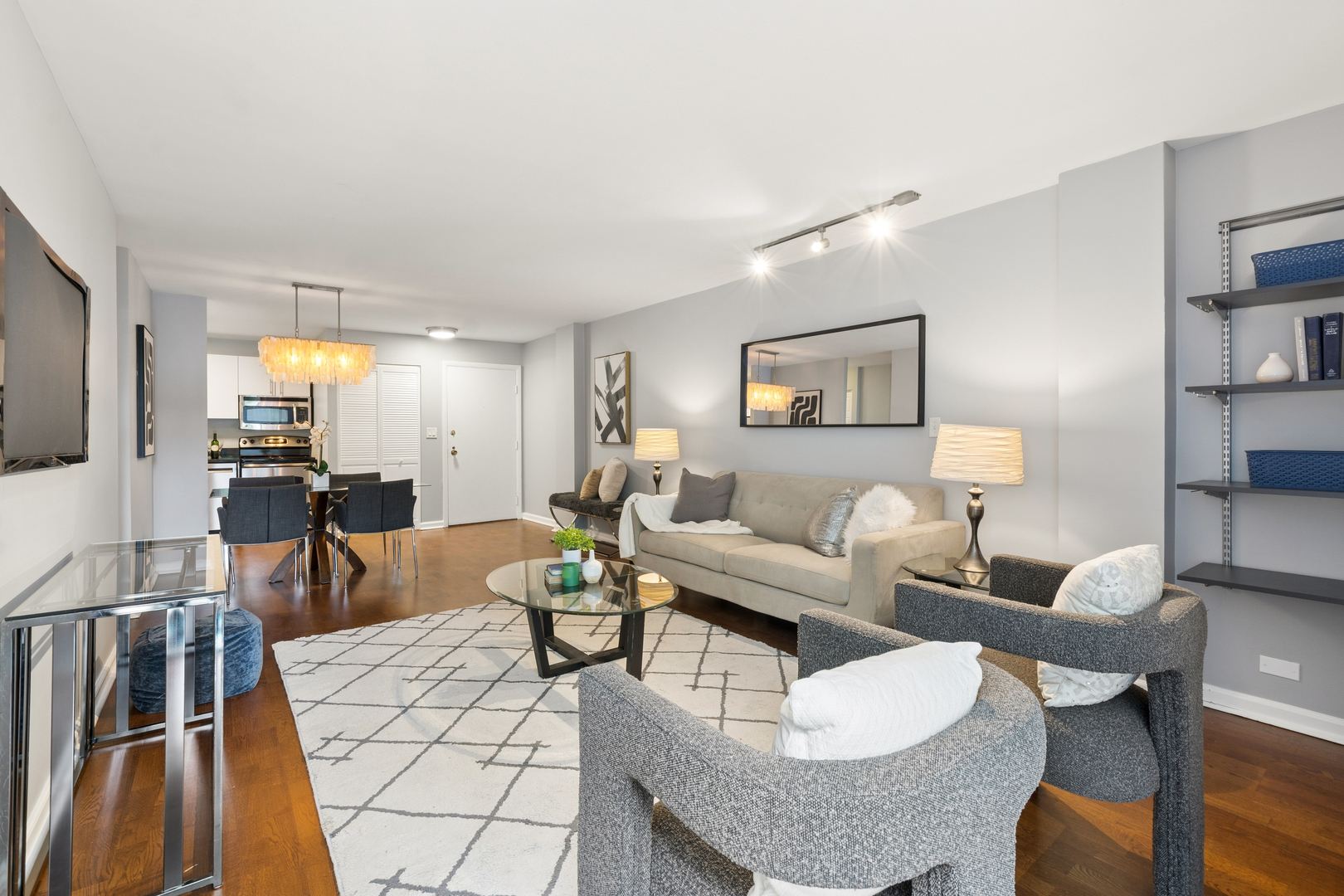 2007 North Sedgwick Street Chicago IL 60614