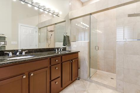 1359 West Grand Avenue Chicago IL 60642