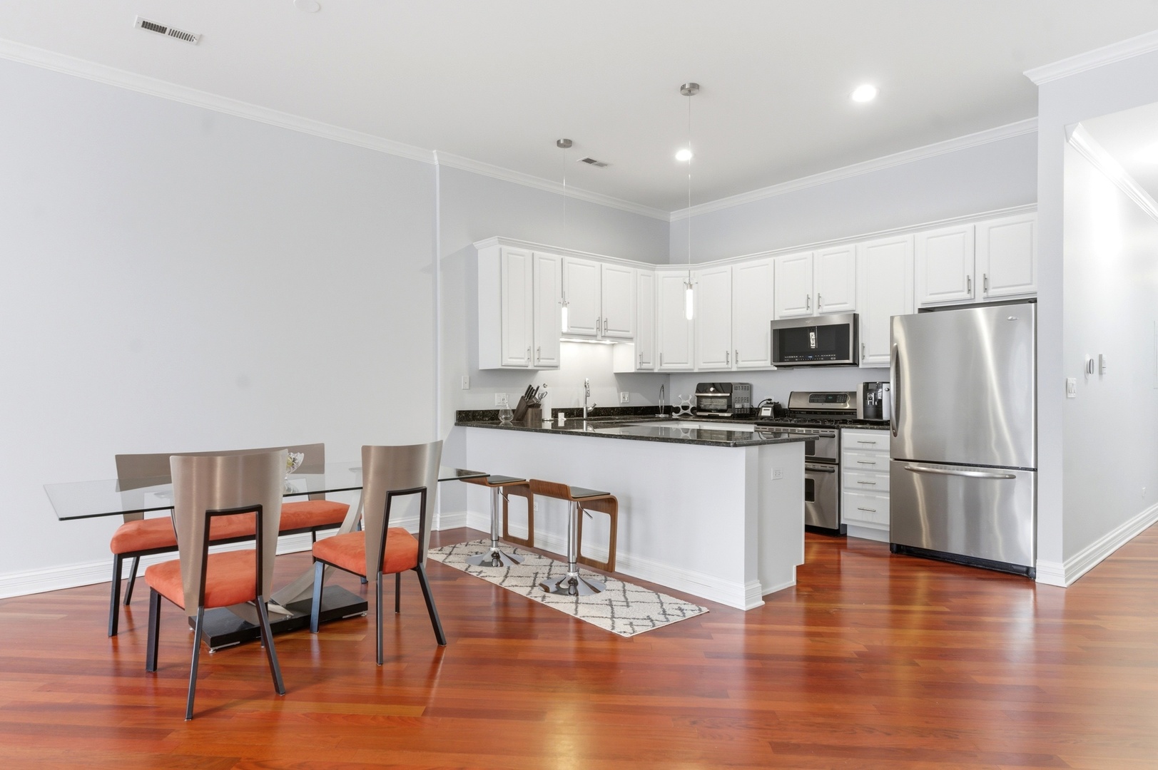 1359 West Grand Avenue Chicago IL 60642