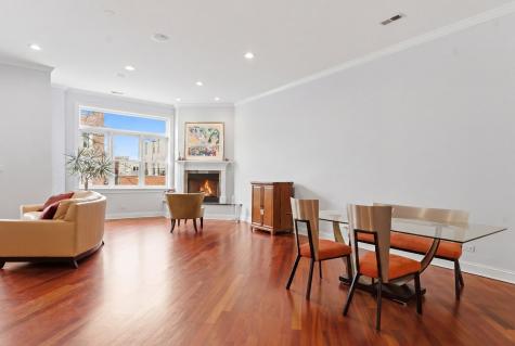 1359 West Grand Avenue Chicago IL 60642