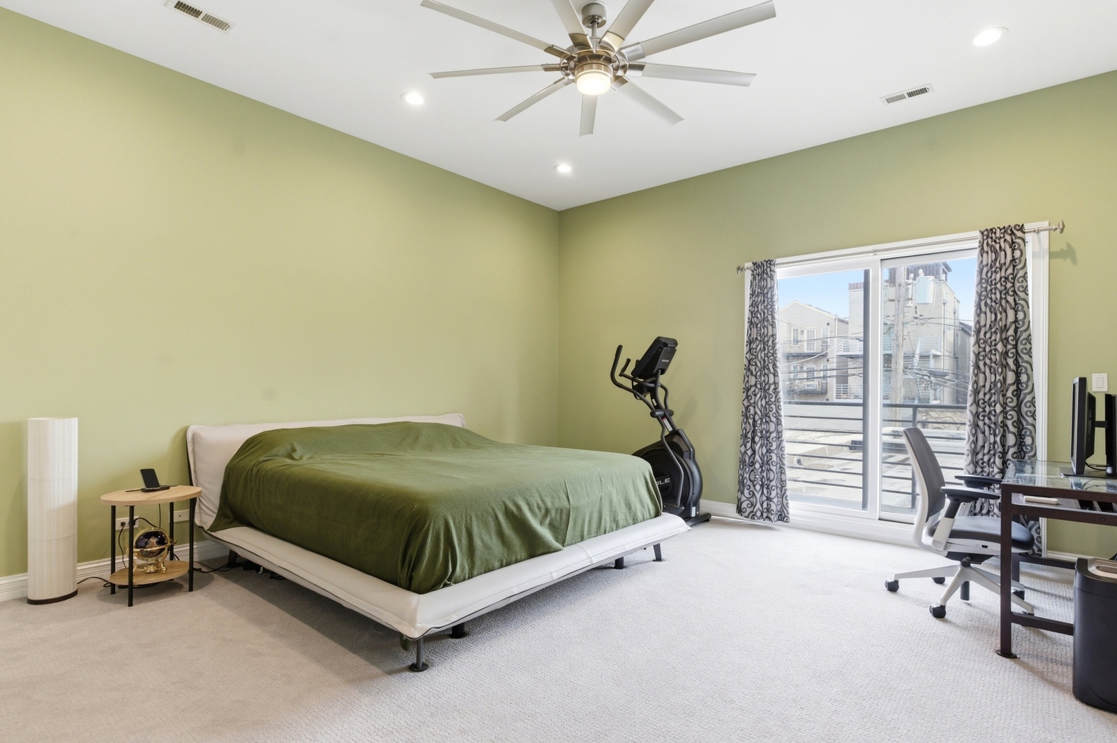 1359 West Grand Avenue Chicago IL 60642