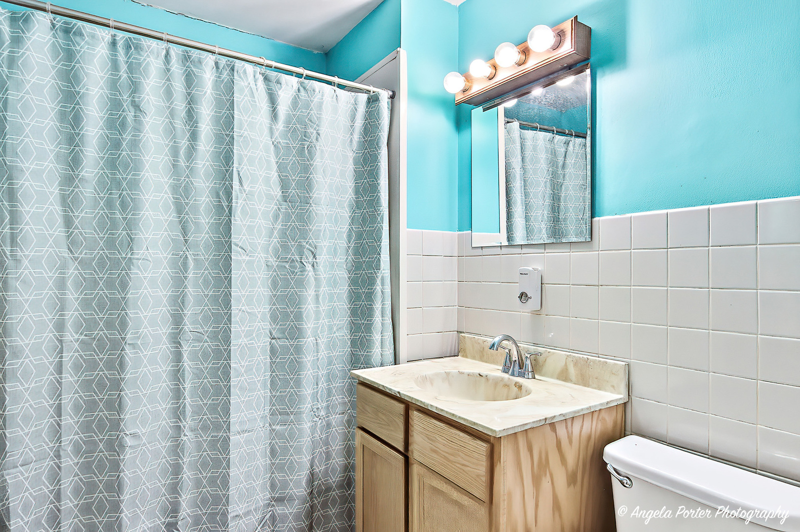 2504 Algonquin Road Rolling Meadows IL 60008