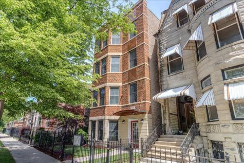3629 South Giles Avenue Chicago IL 60653